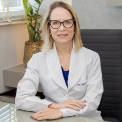 Dra. Renata Ribeiro